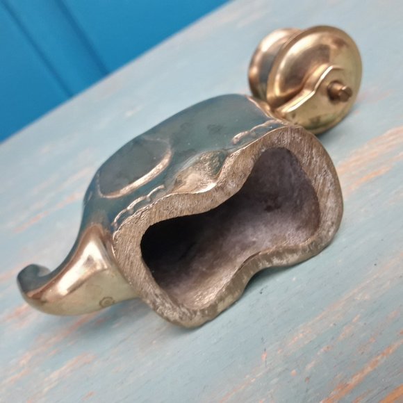 Vintage Brass Elephant Candlestick MCM Candle Holder Table Top Brass Animal gold - Picture 9 of 15